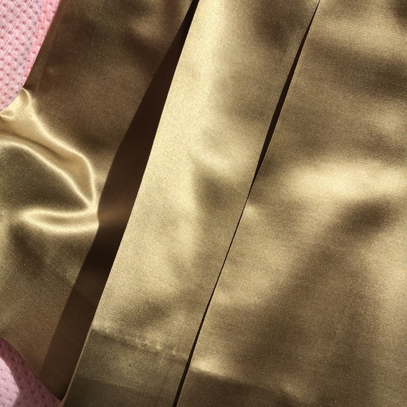 CHLOE Gold Pleated Mini Skirt French 36 US 4-6 Metallic - Picture 7 of 11